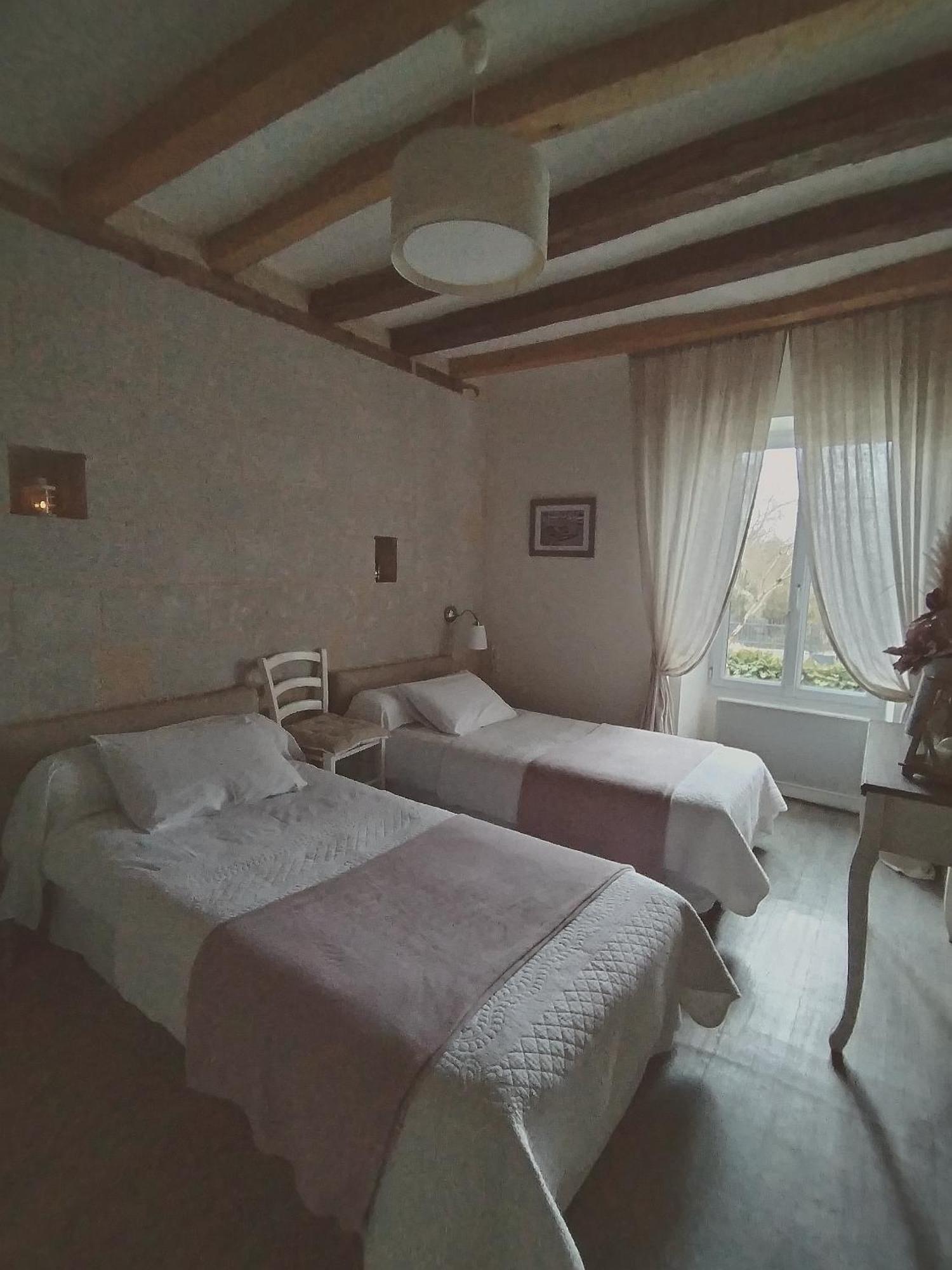 La Petite Boire - Chambres D'Hotes Pres D'Angers Murs-Erigne Esterno foto