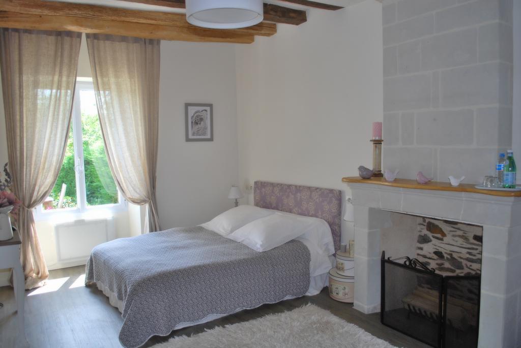 La Petite Boire - Chambres D'Hotes Pres D'Angers Murs-Erigne Esterno foto